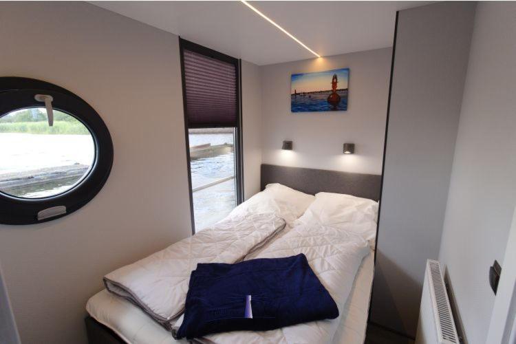 Hausboot Fjord Aries Mit Dachterrasse In Schleswig Otel Dış mekan fotoğraf