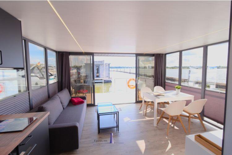Hausboot Fjord Aries Mit Dachterrasse In Schleswig Otel Dış mekan fotoğraf
